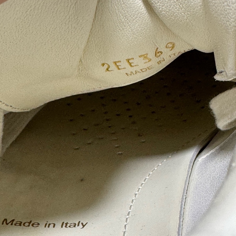 Prada Triangle-Logo Leather Sneakers White Gold Men’s Size 10 - Picture 5 of 9